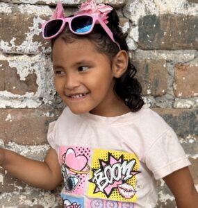 Apadrinar Ashley